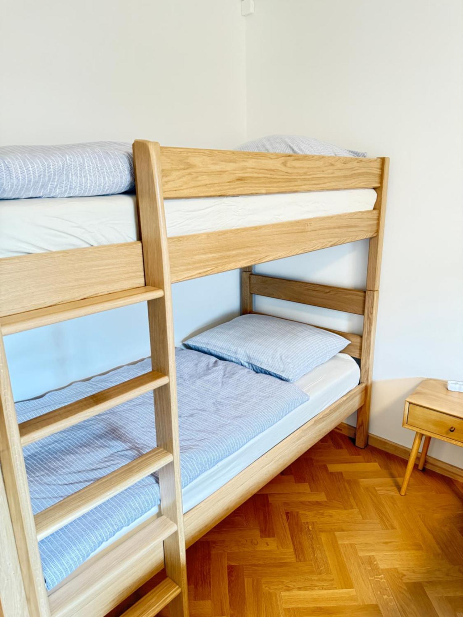 Familyvilla, New 4 Luxury Big Apartments, Parking Прага Екстериор снимка