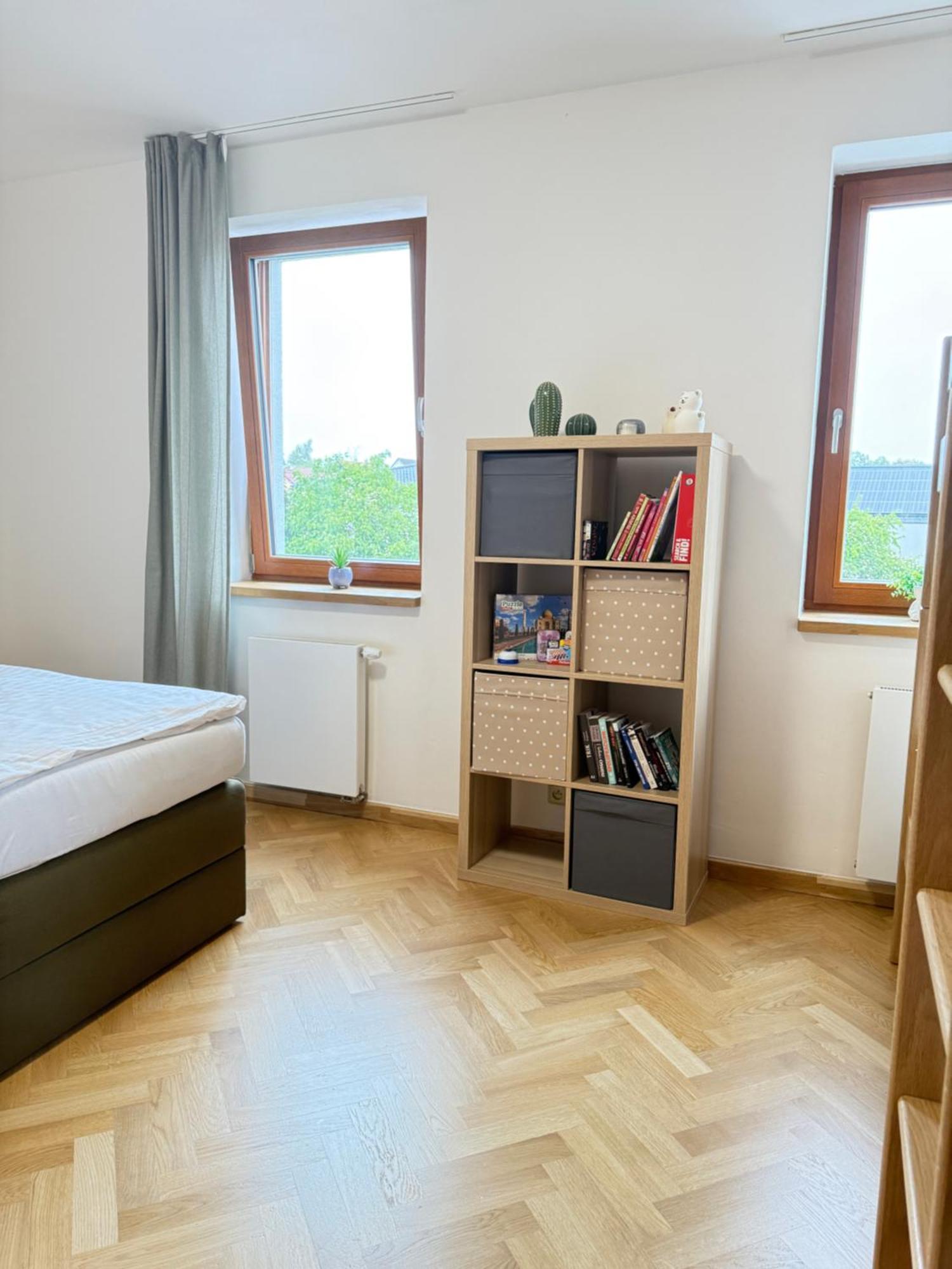 Familyvilla, New 4 Luxury Big Apartments, Parking Прага Екстериор снимка
